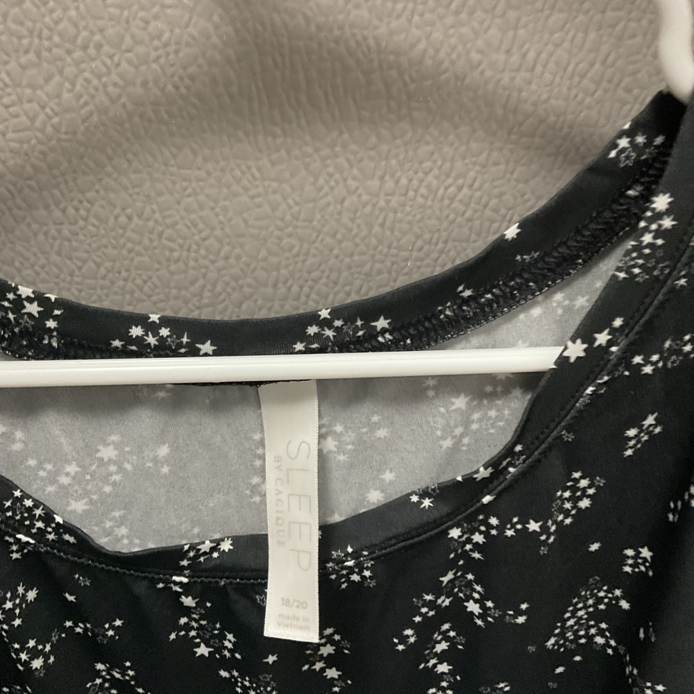 Cacique by Lane Bryant Sleep Set. Cute joggers & short sleeve shirt. Size 18/20 - Picture 4 of 4